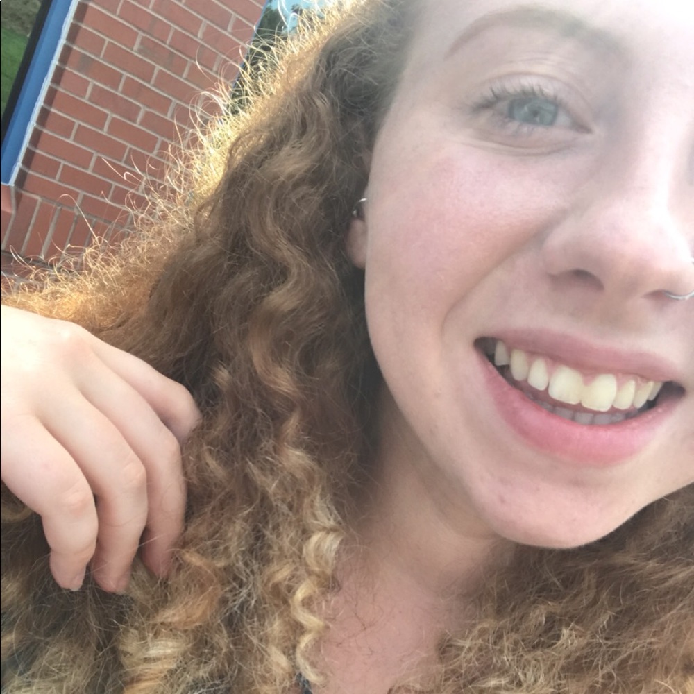 Meet your Posher, Jessica